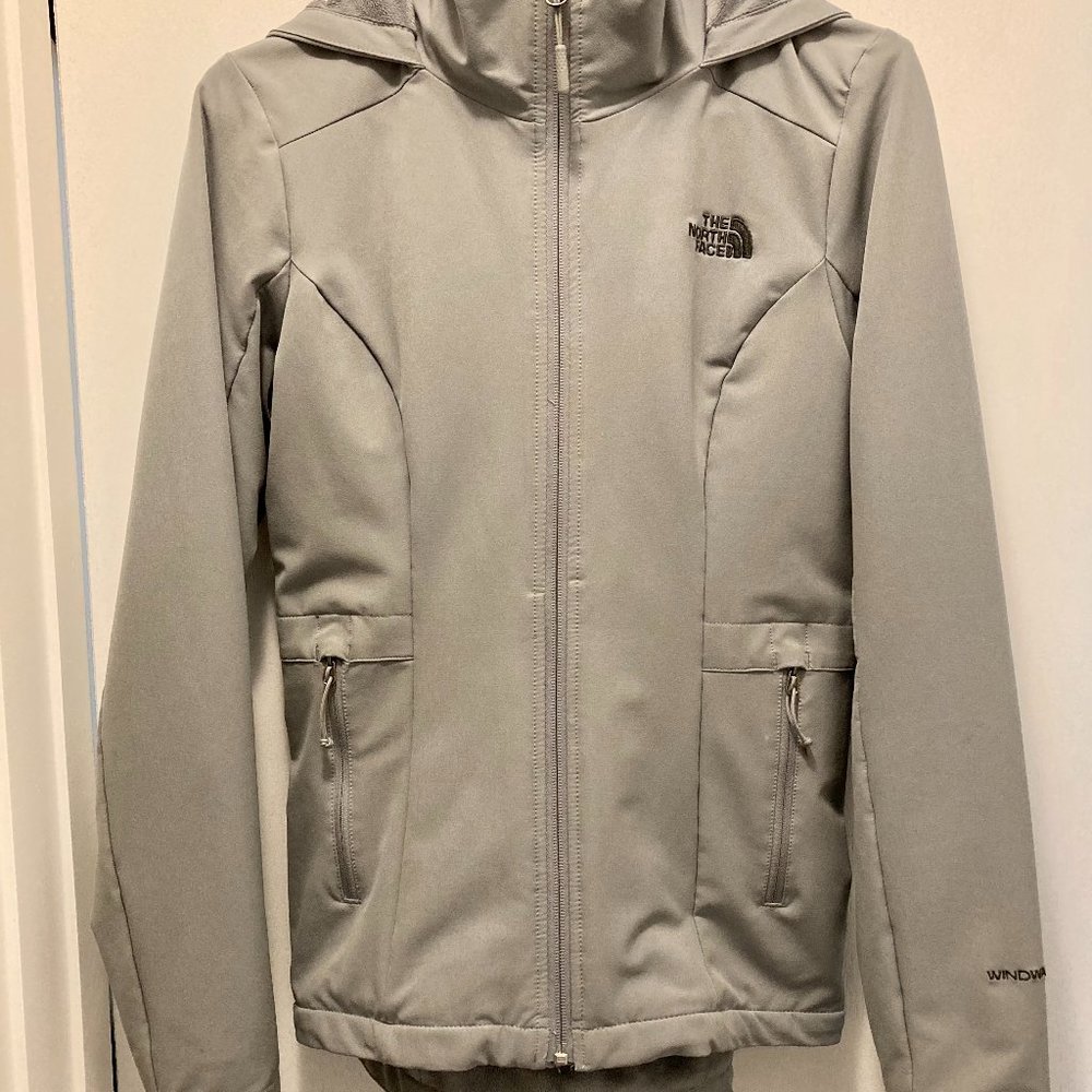 The North Face Women’s Shelbe Raschel Hoodie Jacket